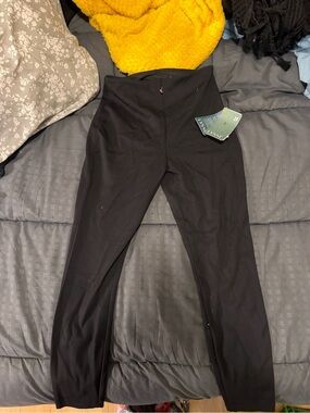 Lysse Black Leggings with Retail Tag